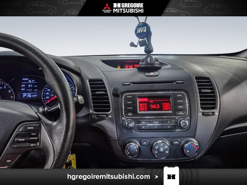 Kia Forte MA4427 | LX+ Auto Sieges-Chauf Bluetooth MP3/USB/Cruise 2015 Rouge Laval - photo #25