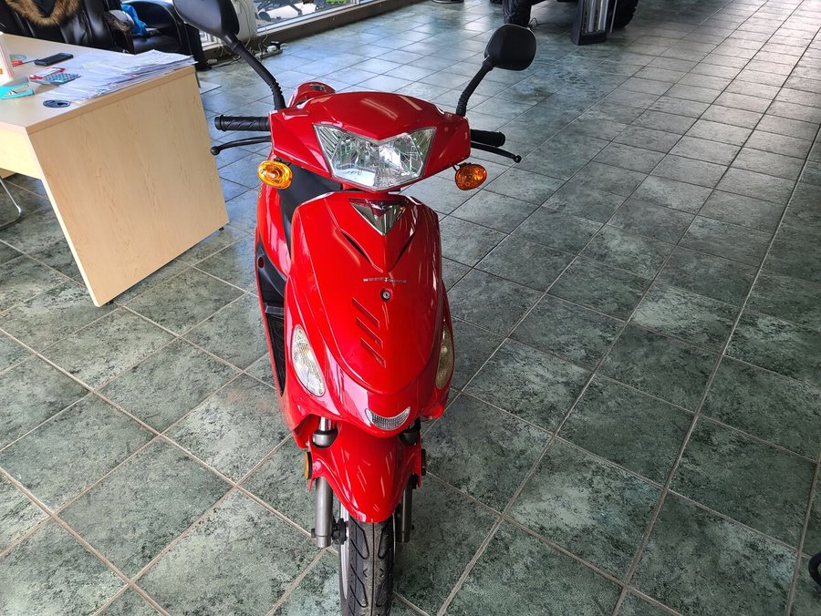 SCOOTTERRE BISTRO 2020 2020 Rouge