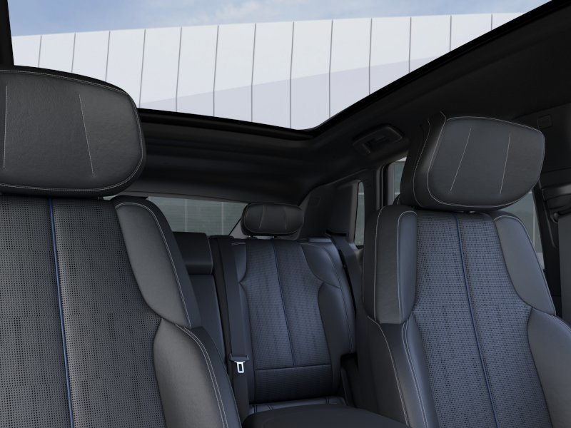 CADILLAC LYRIQ 4 portes - Sport 2026 Argent silver métallisé Sherbrooke - photo #23