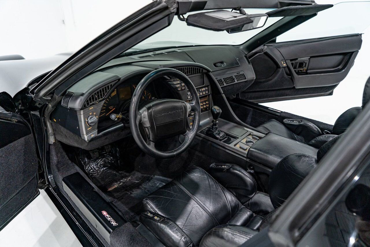 1990 Chevrolet Corvette ZR1 | PRIX EN USD Black Montreal - photo #9