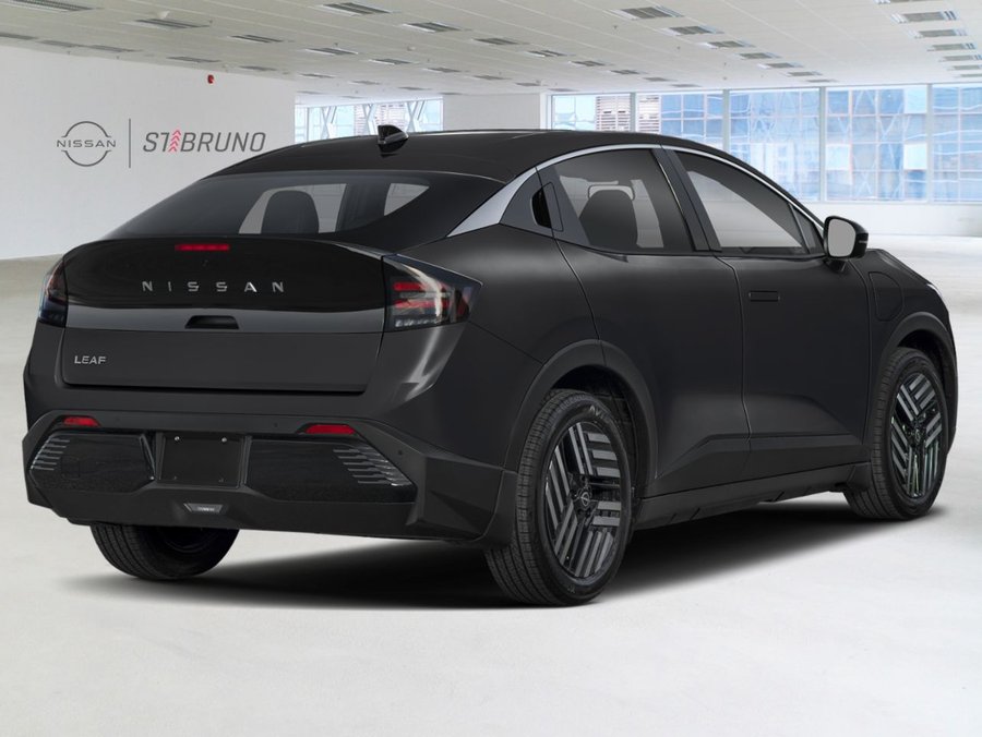 2026 Nissan LEAF 2026 Black Diamond Pearl