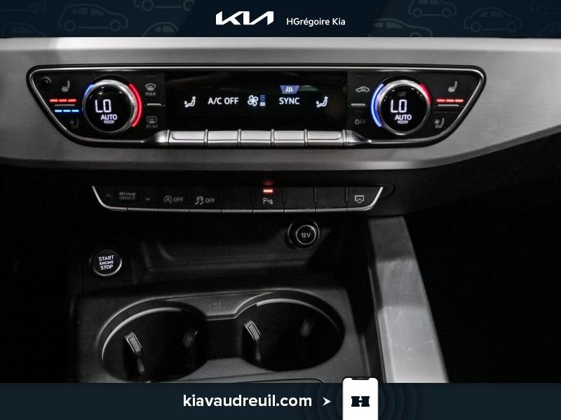 2017 Audi A4 Black Laval - photo #26