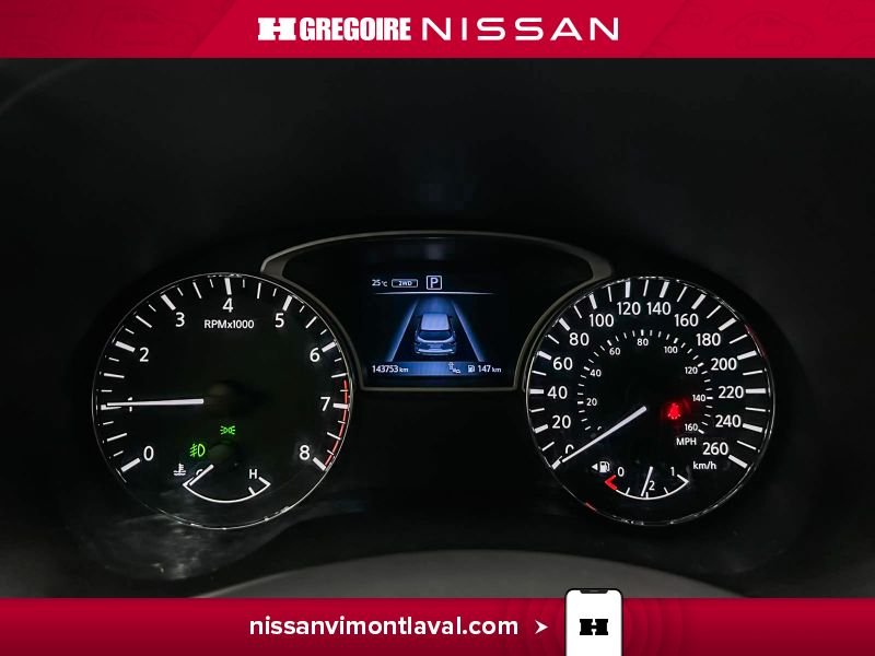 2017 Nissan Pathfinder Grey Saint-Eustache - photo #16