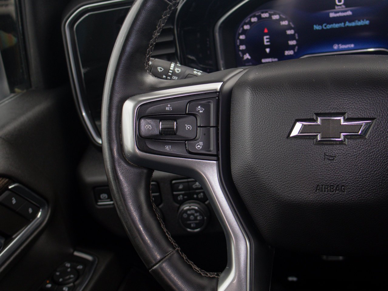 2024 Chevrolet Silverado 2500HD 4WD Crew Cab 159 LT White Sherwood Park - photo #21