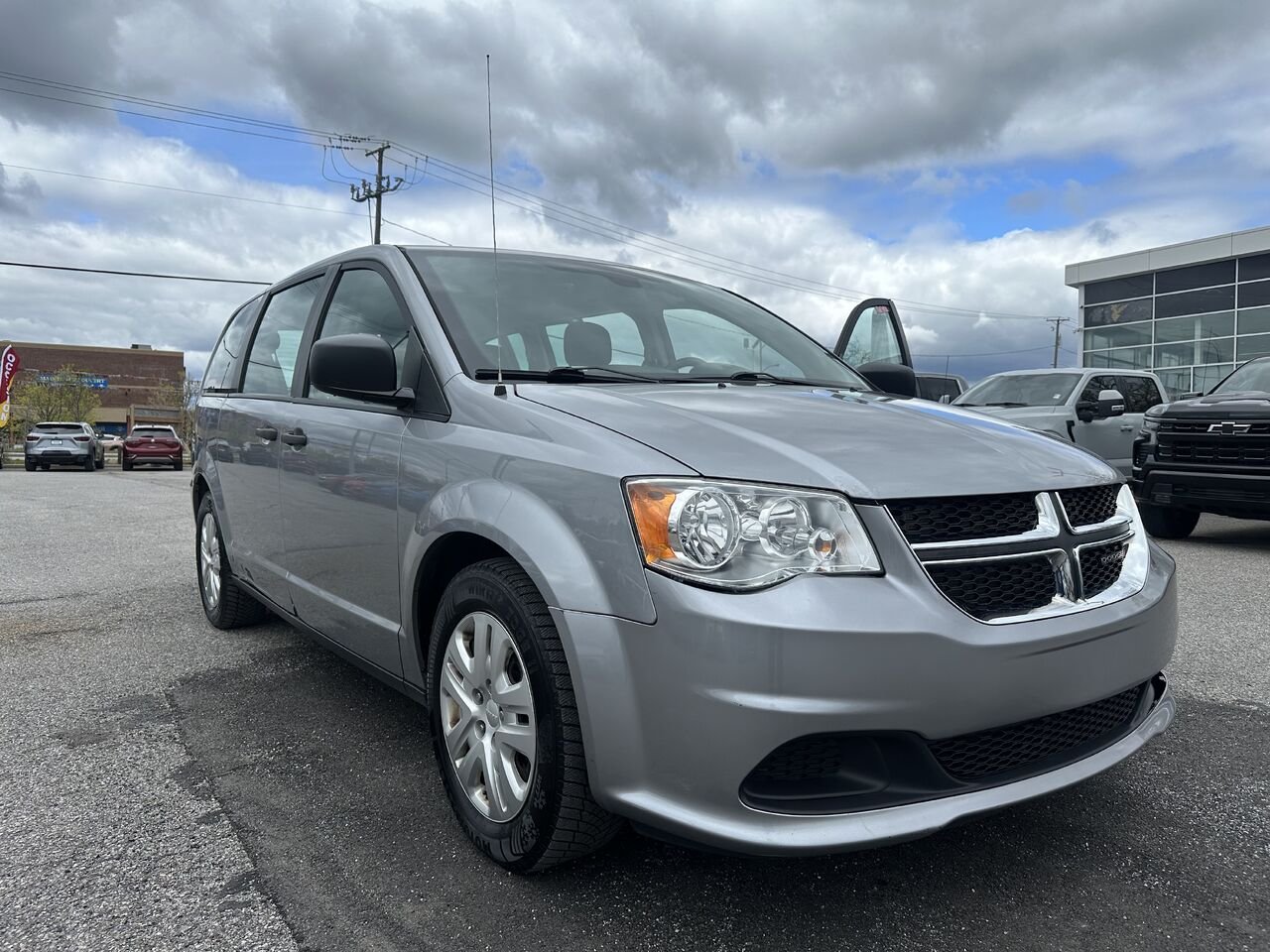 2019 DODGE CARAVAN Ensemble Valeur plus 2RM Grey Gatineau - photo #22