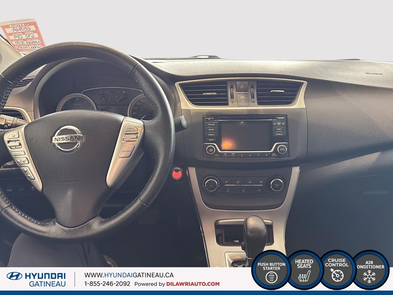 Nissan Sentra Berline 4 portes ** air climatiser ,sieges chauffant ,bas millage *** 2015 Blanc Ottawa & Gatineau - photo #7
