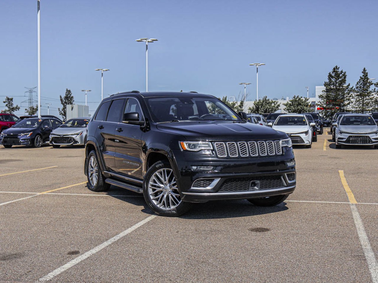 2017 Jeep Grand Cherokee 4WD 4dr Summit Black Sherwood Park - photo #1