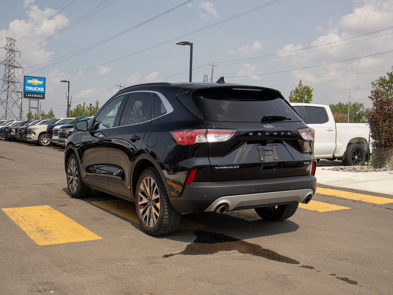 2020 Ford Escape Titanium Hybrid AWD Black Sherwood Park - photo #7