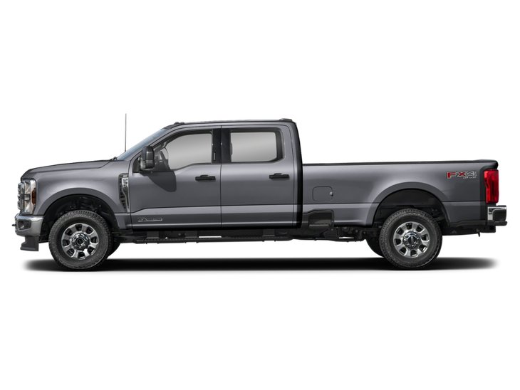 2026 Ford Super Duty F-350 à roues arrière simples XLT