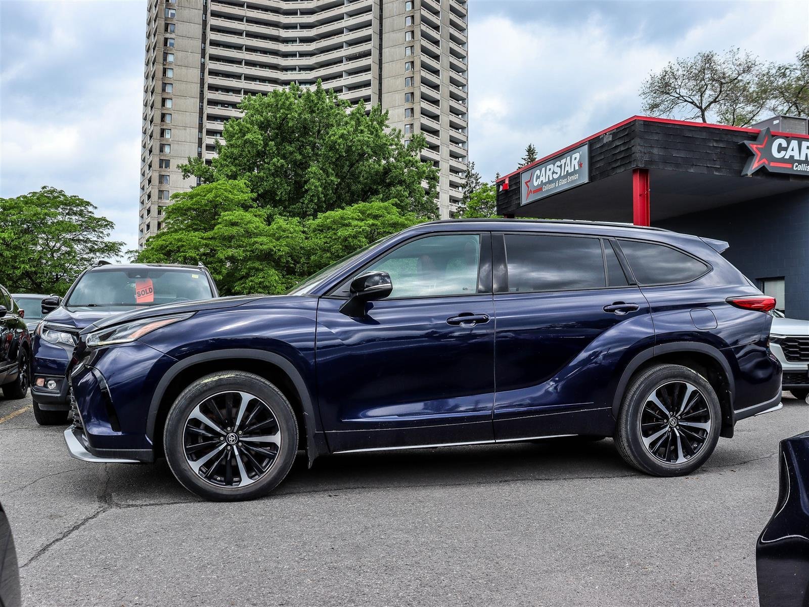 2021 Toyota Highlander XSE Ottawa & Gatineau - photo #2