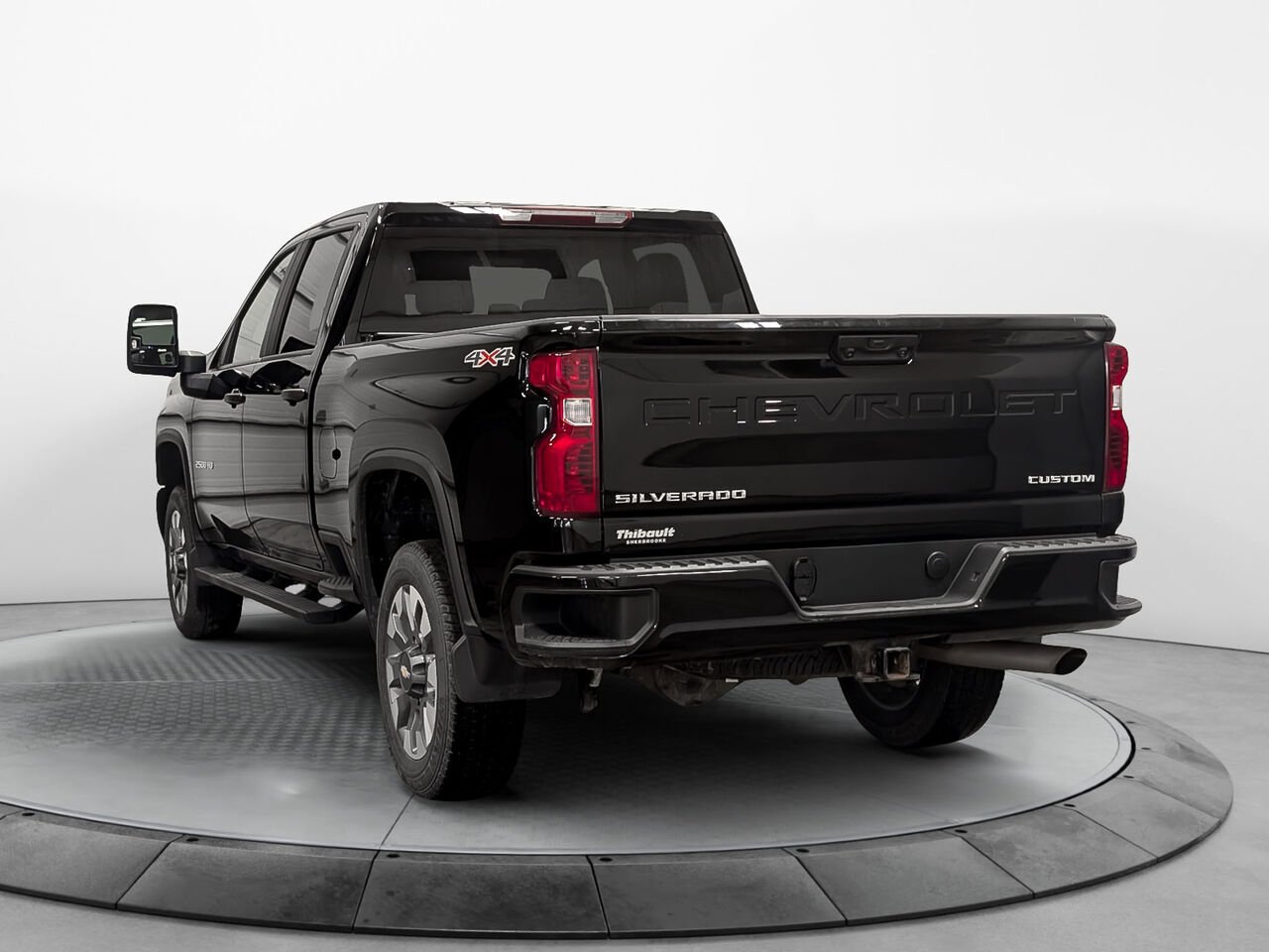 CHEVROLET SILVERADO 2500 CAISSE STANDARD DE 6 PIED Custom Moteur V8 6.6L Essence Gooseneck 2024 Autre Sherbrooke - photo #2