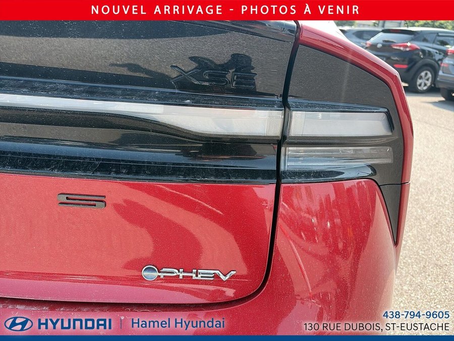 Toyota Prius hybride branchable 2025 2025 Rouge