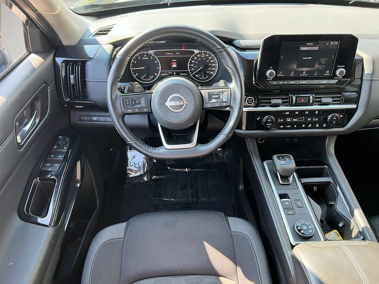 2022 Nissan Pathfinder S Black Québec - photo #13