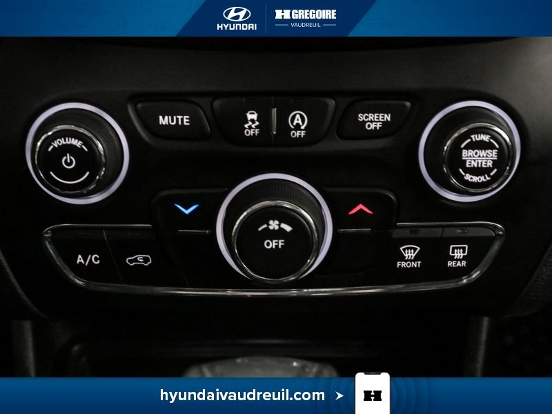 Jeep Cherokee 2019 Noir Blainville - photo #28