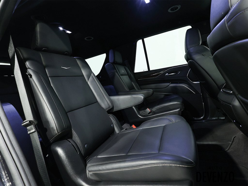 2023 Cadillac Escalade Black Saint-Eustache - photo #11