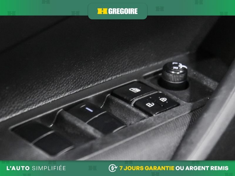 Toyota Corolla 821684 | LE AUTO AC NAV GR ELECT CAM RECUL BLEUTOOTH 2021 Gris Laval - photo #15