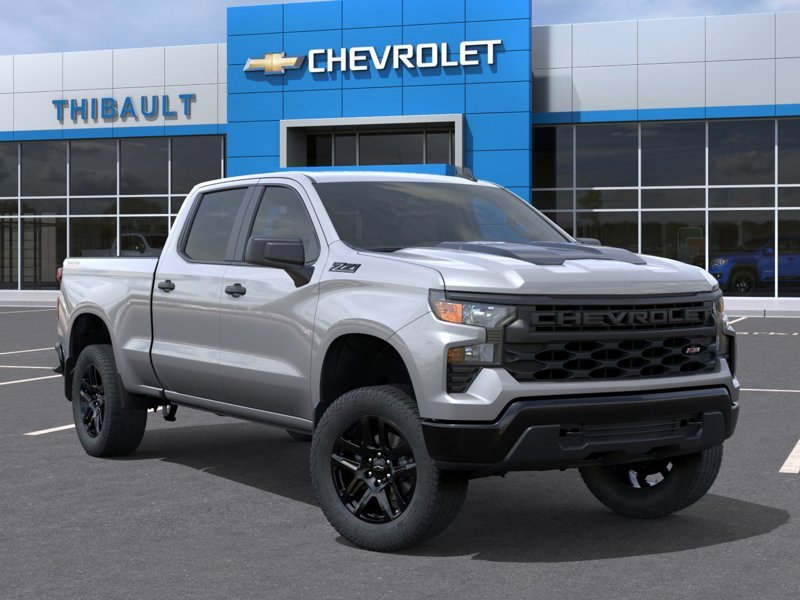 CHEVROLET Silverado 1500 Custom Trail Boss cabine multiplace 4RM 157 po 2026 GRIS STERLING METALLISE Sherbrooke - photo #6