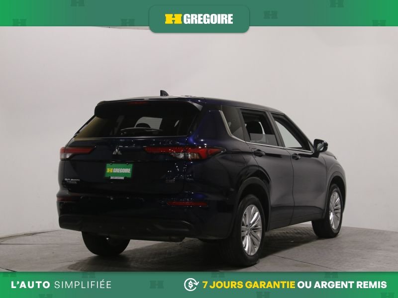 2022 Mitsubishi Outlander Blue Laval - photo #10
