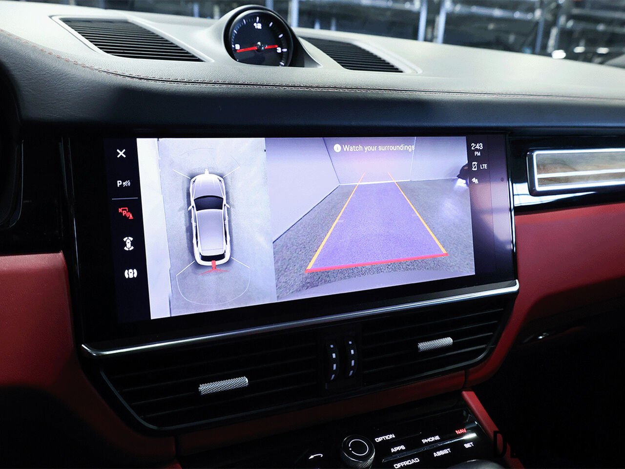 2022 Porsche Cayenne Grey Saint-Eustache - photo #15