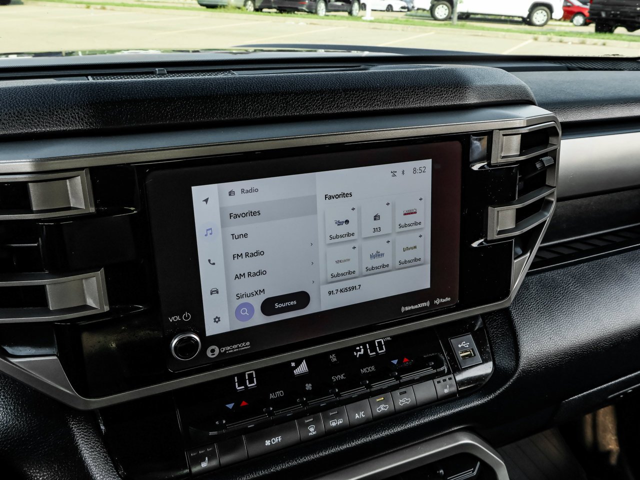 2023 Toyota Tundra 4x4 Crewmax SR Blue Sherwood Park - photo #25