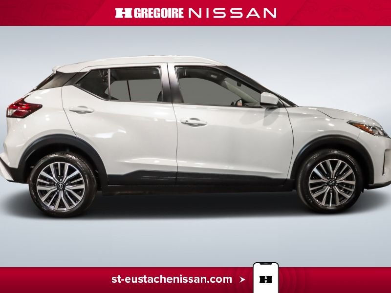 2024 Nissan Kicks White Laval - photo #12