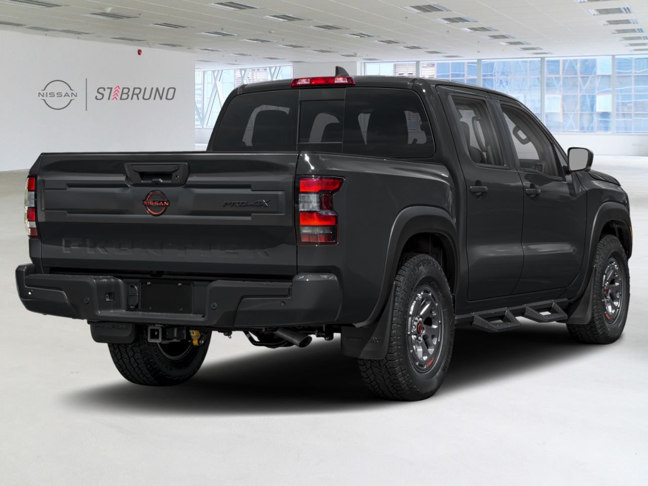 Nissan Frontier 2026 Super noir Saint-Basile-le-Grand - photo #2