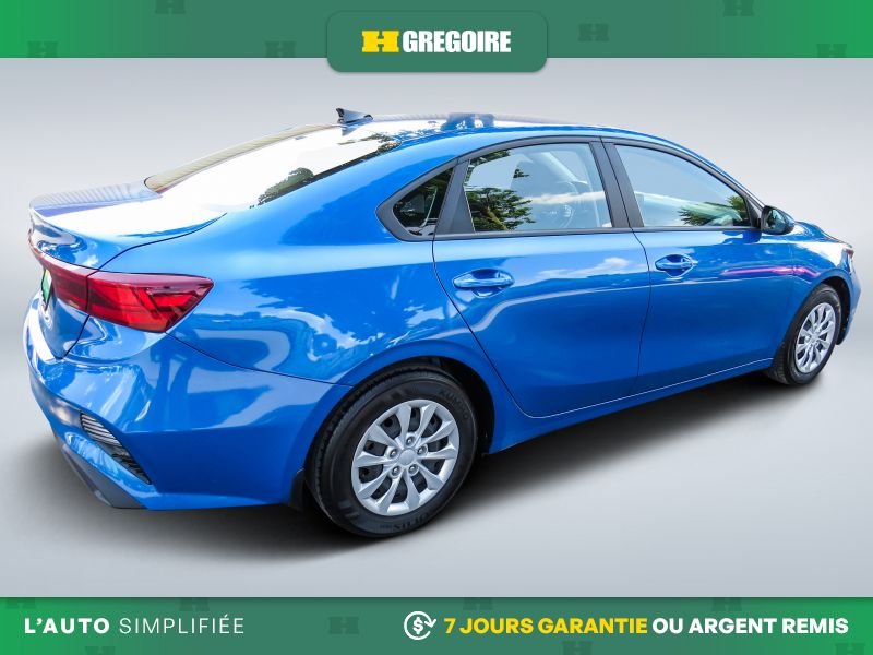 2023 Kia Forte Blue Laval - photo #8