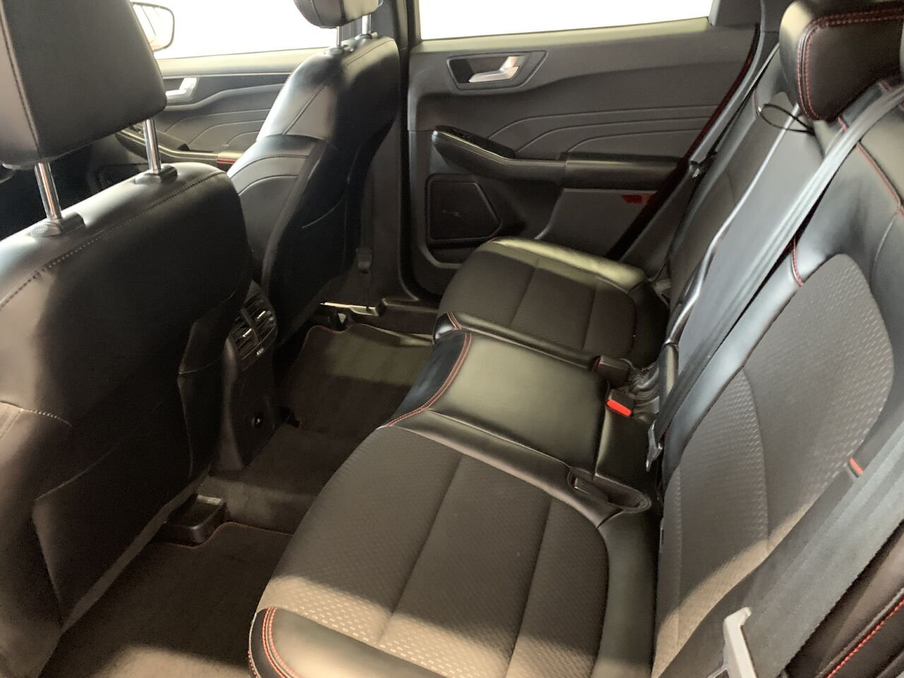 Ford Escape ST-LINE, AWD, HYBRIDE, 2.5L 2023 Rouge Châteauguay - photo #20