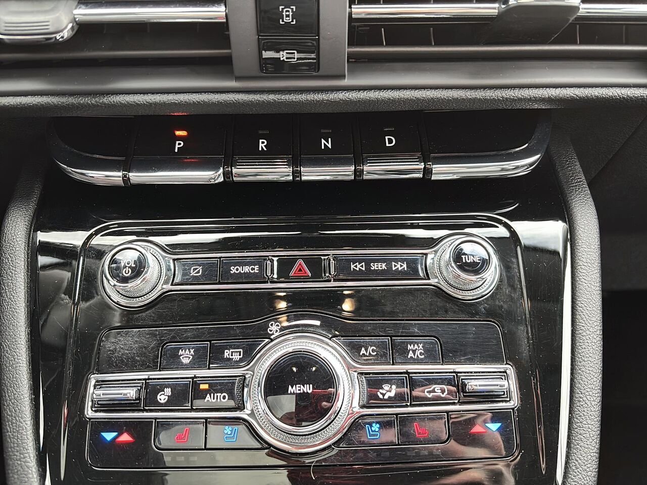 2021 LINCOLN CORSAIR RESERVE AWD White Saint-Hyacinthe - photo #13