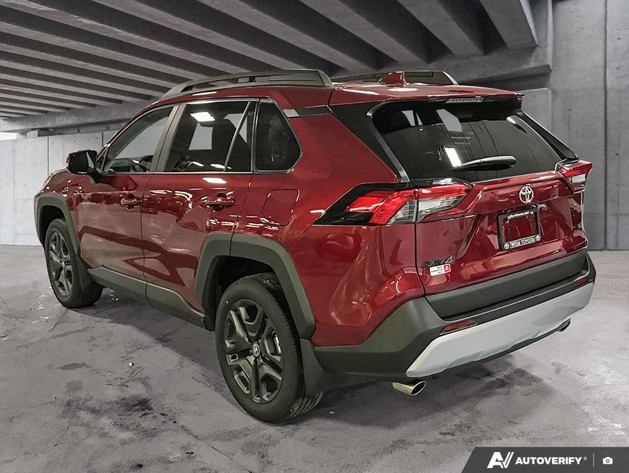 2025 Toyota RAV4 2025 Red
