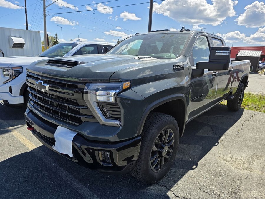 2026 Chevrolet Silverado 2500HD 2026 Cypress Grey