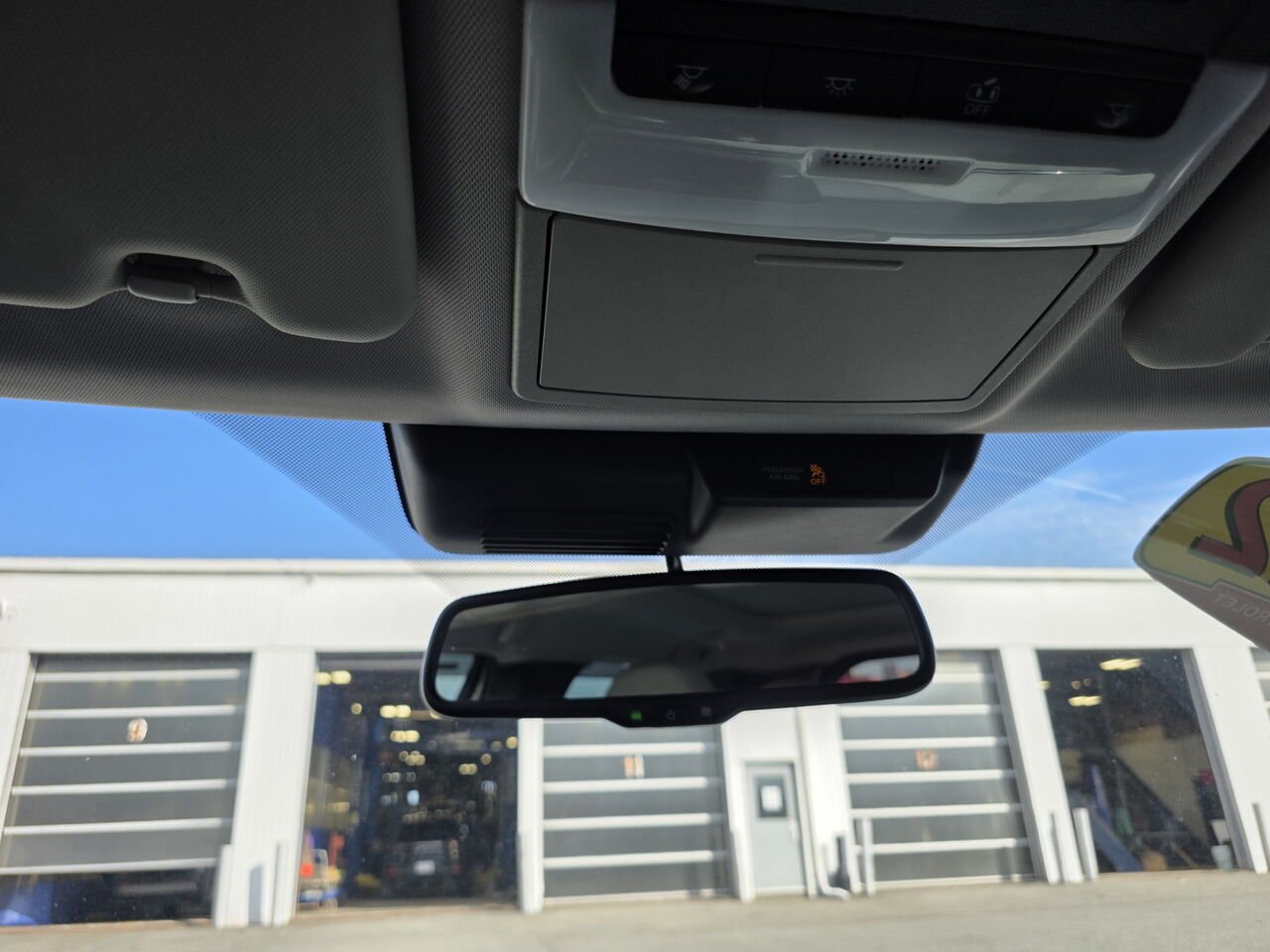 2022 Mitsubishi Outlander GT S-AWC White Rouyn-Noranda - photo #45