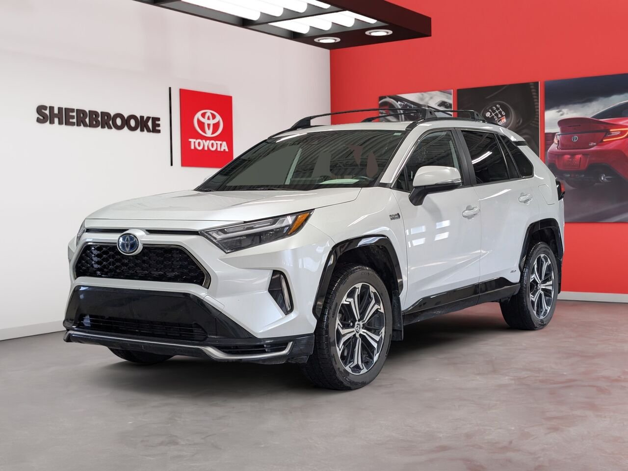 Toyota RAV4 Prime XSE PRIME-HYBRIDE BRANCHABLE/SIÈGES CHAUFFANTS/TOIT OUVRANT/VOLANT CHAUFFANT/AC BIZONE 2023 Blanc Sherbrooke - photo #0