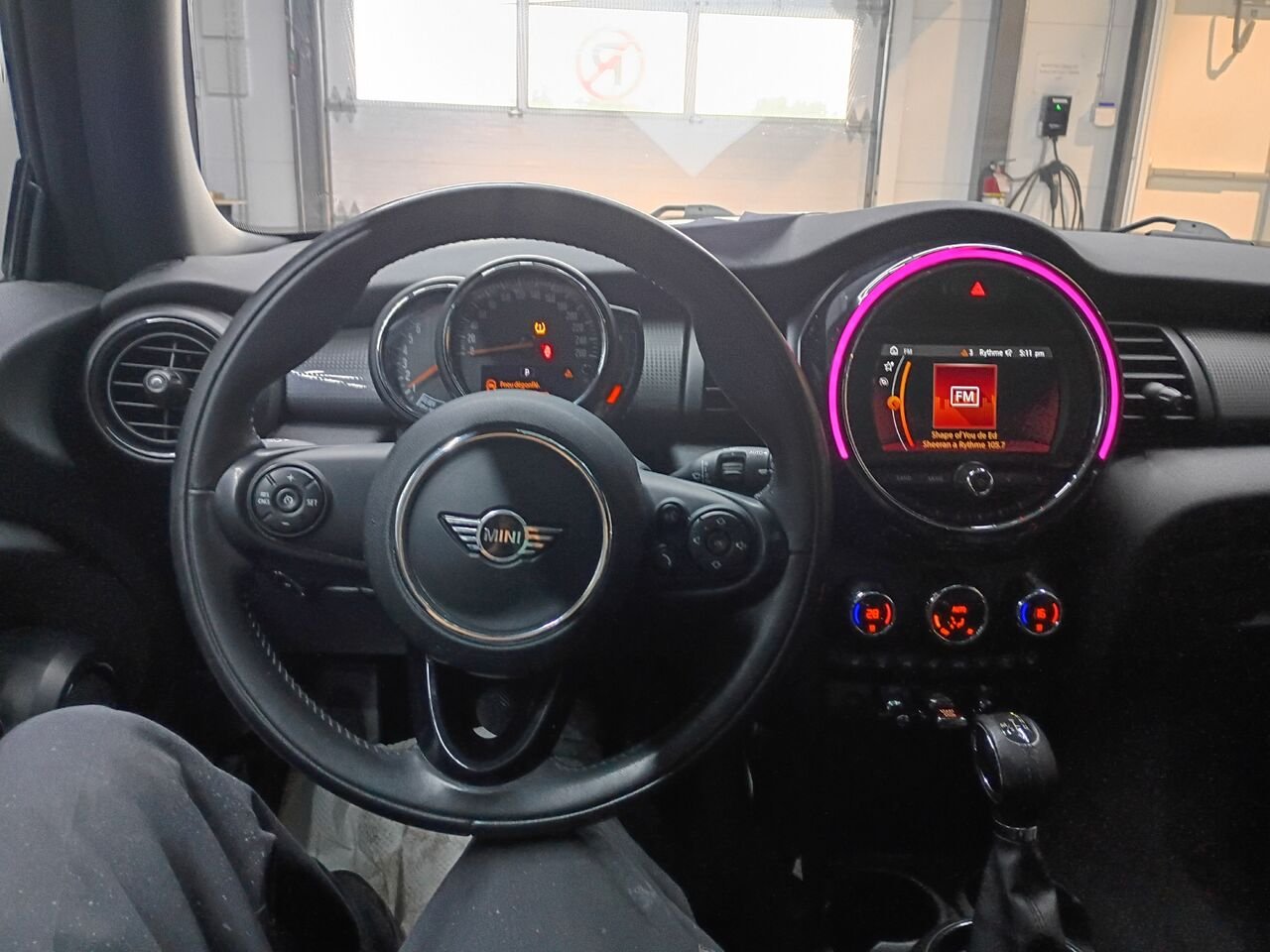 MINI 3 portes 2019 Noir Blainville - photo #20