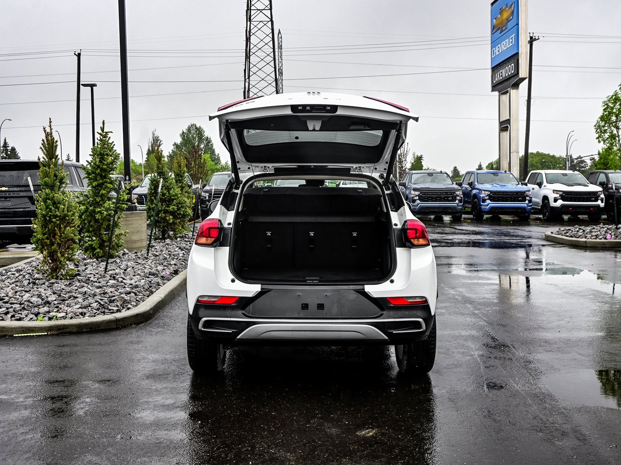 2024 Buick Encore GX AWD 4dr Preferred White Sherwood Park - photo #13