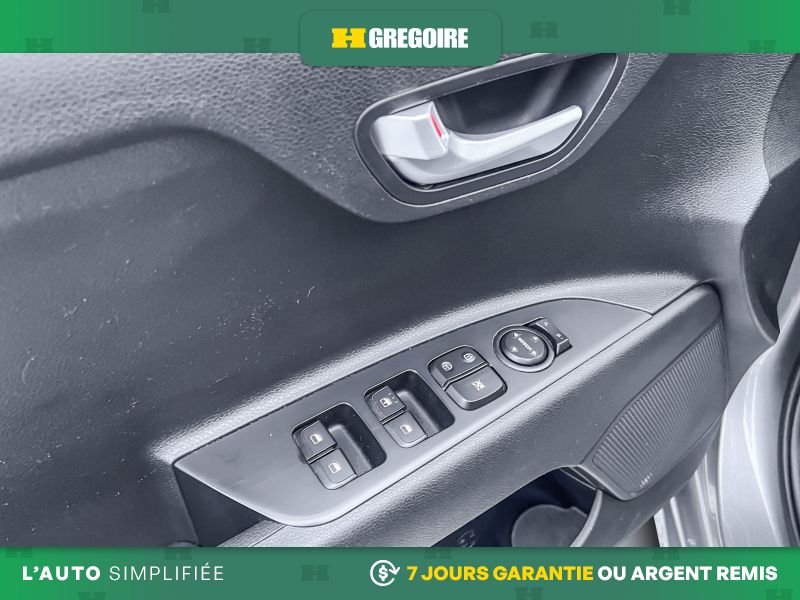 2021 Kia Rio 5 Grey Blainville - photo #16