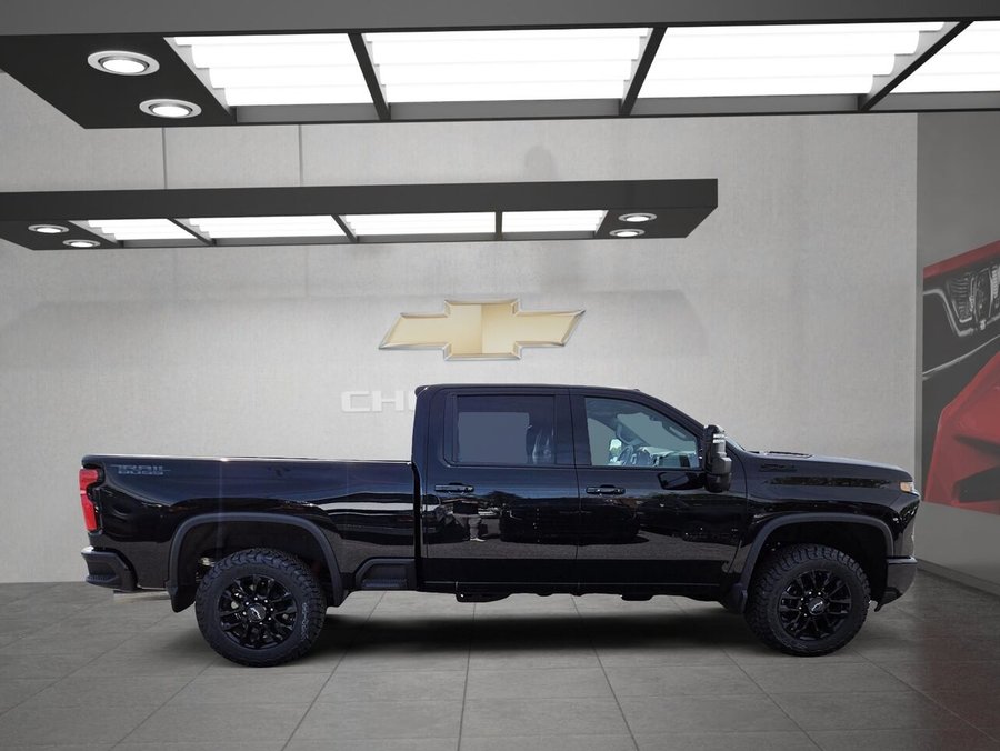Chevrolet Silverado 2500HD LTZ cabine multiplace 4RM 159 po 2026 NOIR