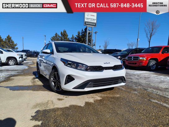 2023 Kia Forte 2023 White