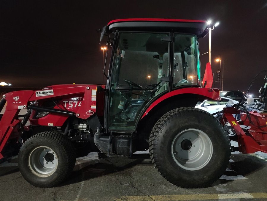 TYM T574H 2023 2023 Rouge