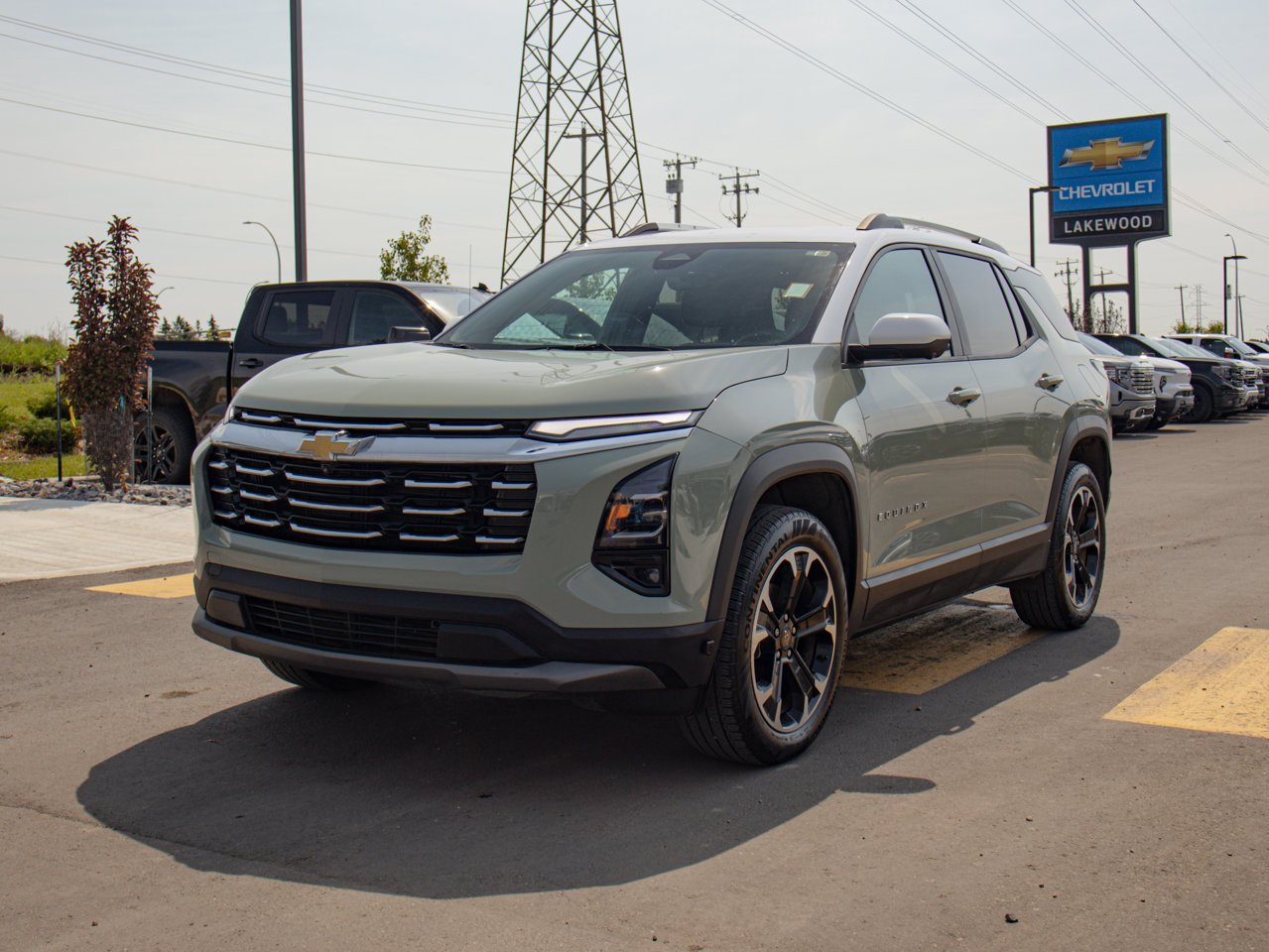 2025 Chevrolet Equinox AWD 4dr LT w/2LT Green Sherwood Park - photo #3