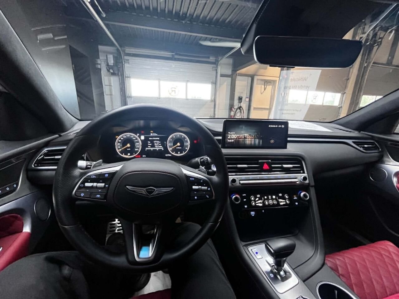 Genesis G70 2024 Gris Blainville - photo #20