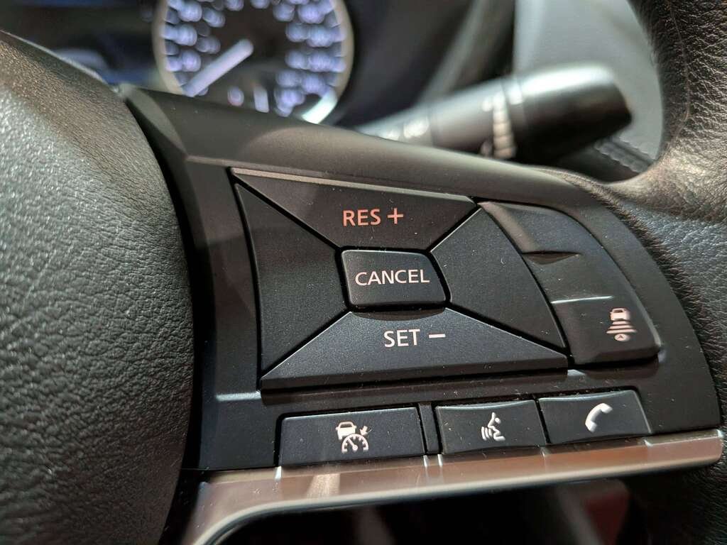 2024 Nissan Sentra SV CVT Black Val-David - photo #18