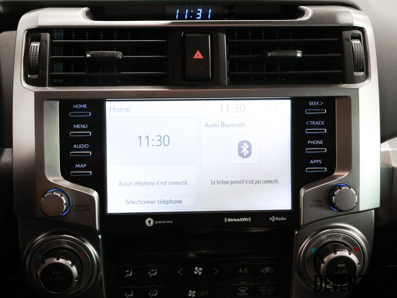 2022 Toyota 4Runner Grey Saint-Eustache - photo #17