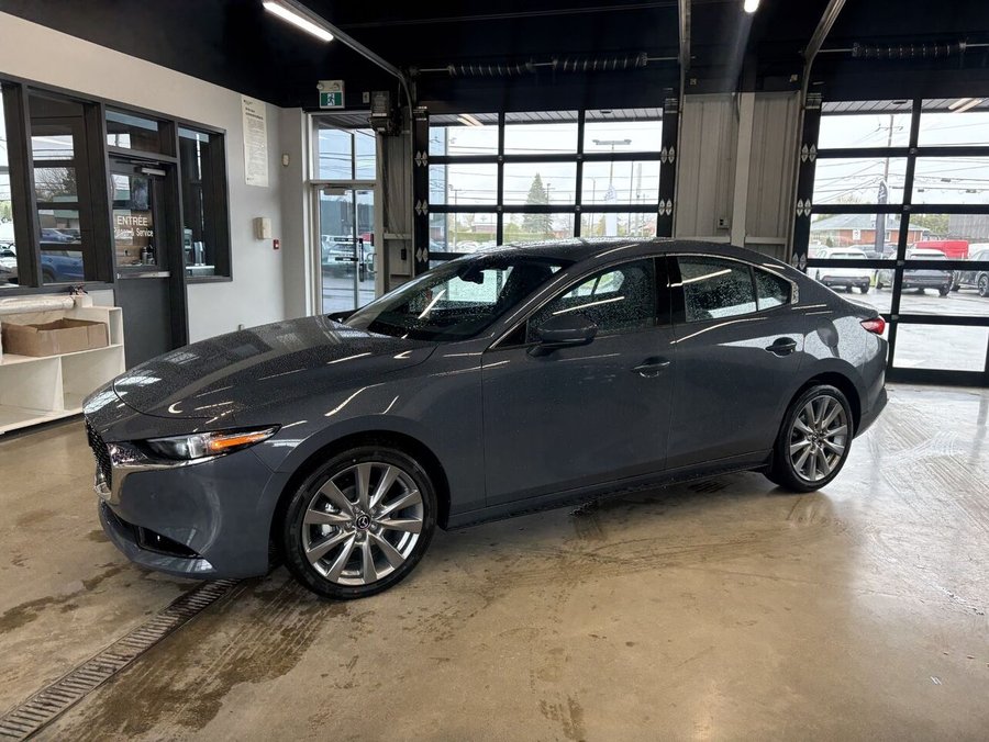 MAZDA Mazda3 2026 2026 Gris polymétal métallisé
