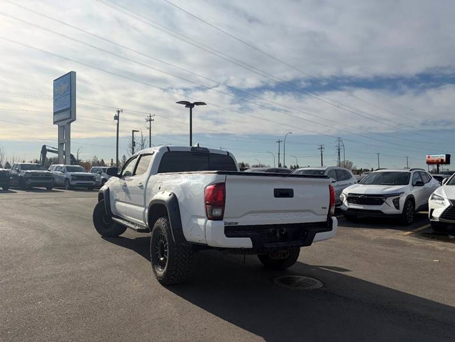 2018 Toyota Tacoma 2018 White