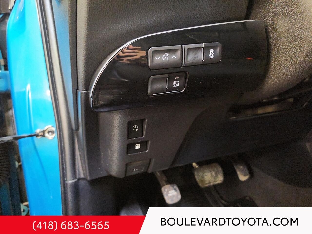 Toyota Prius Prime 531824-30 | TRANSMISSION AUTOMATIQUE 2021 Bleu Québec - photo #10