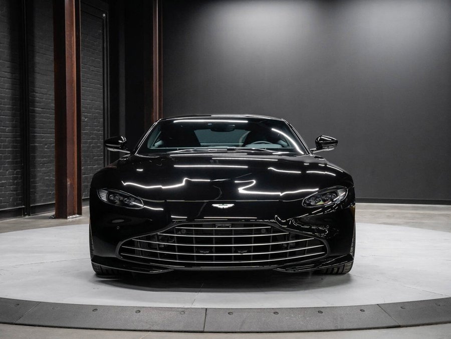 2023 Aston Martin Vantage 2023 Black