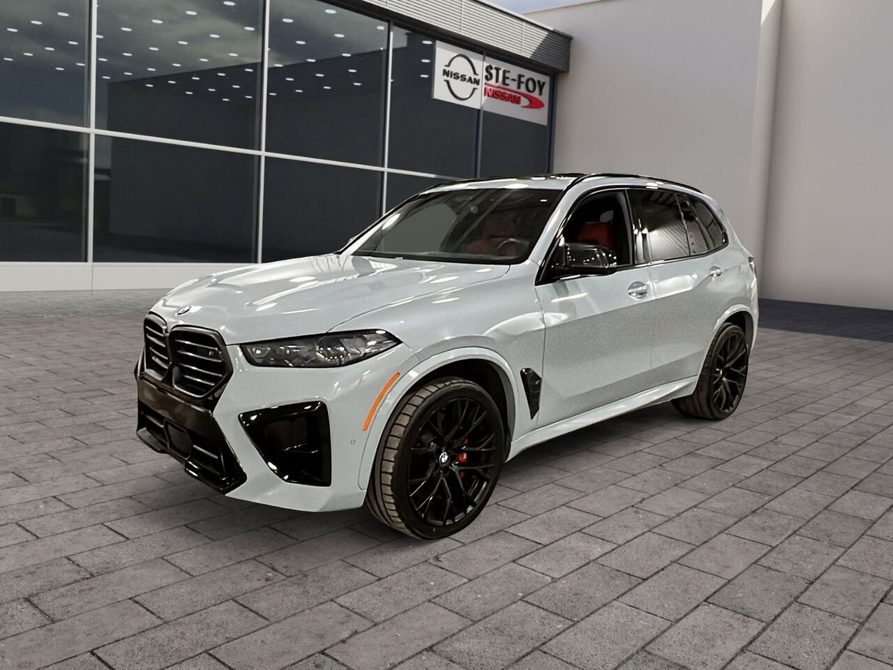 BMW X5 M 2024 Gris Québec - photo #0