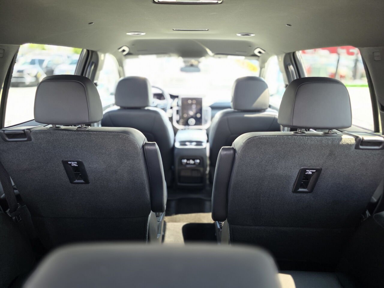 GMC Acadia Elevation 2024 Blanc Rouyn-Noranda - photo #45