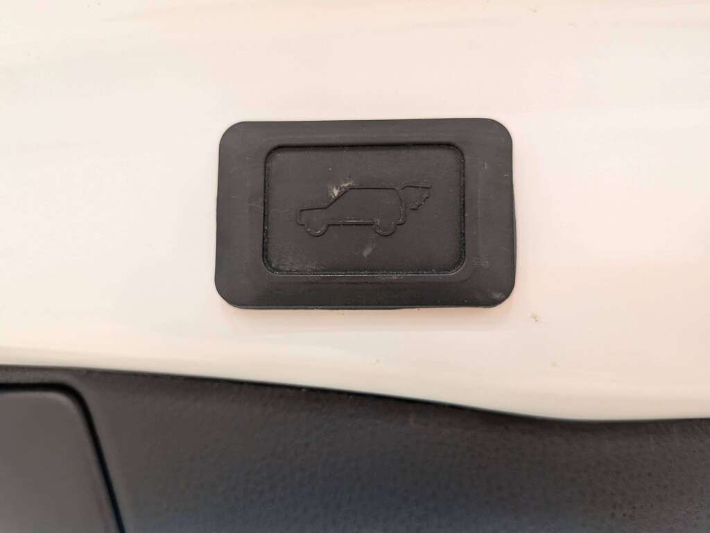 Toyota RAV4 2022 Blanc Val-David - photo #6